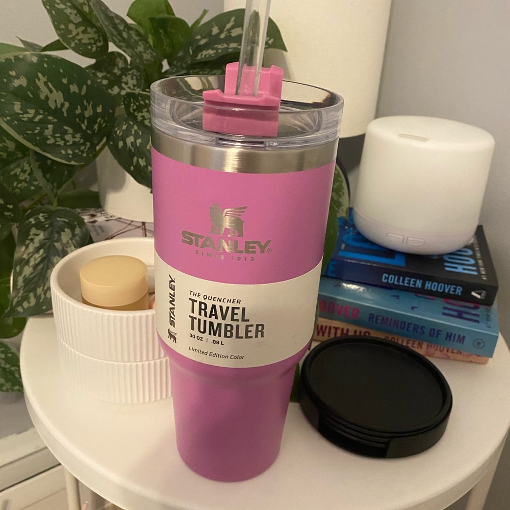 SALE !!! 30oz Stanley Cup